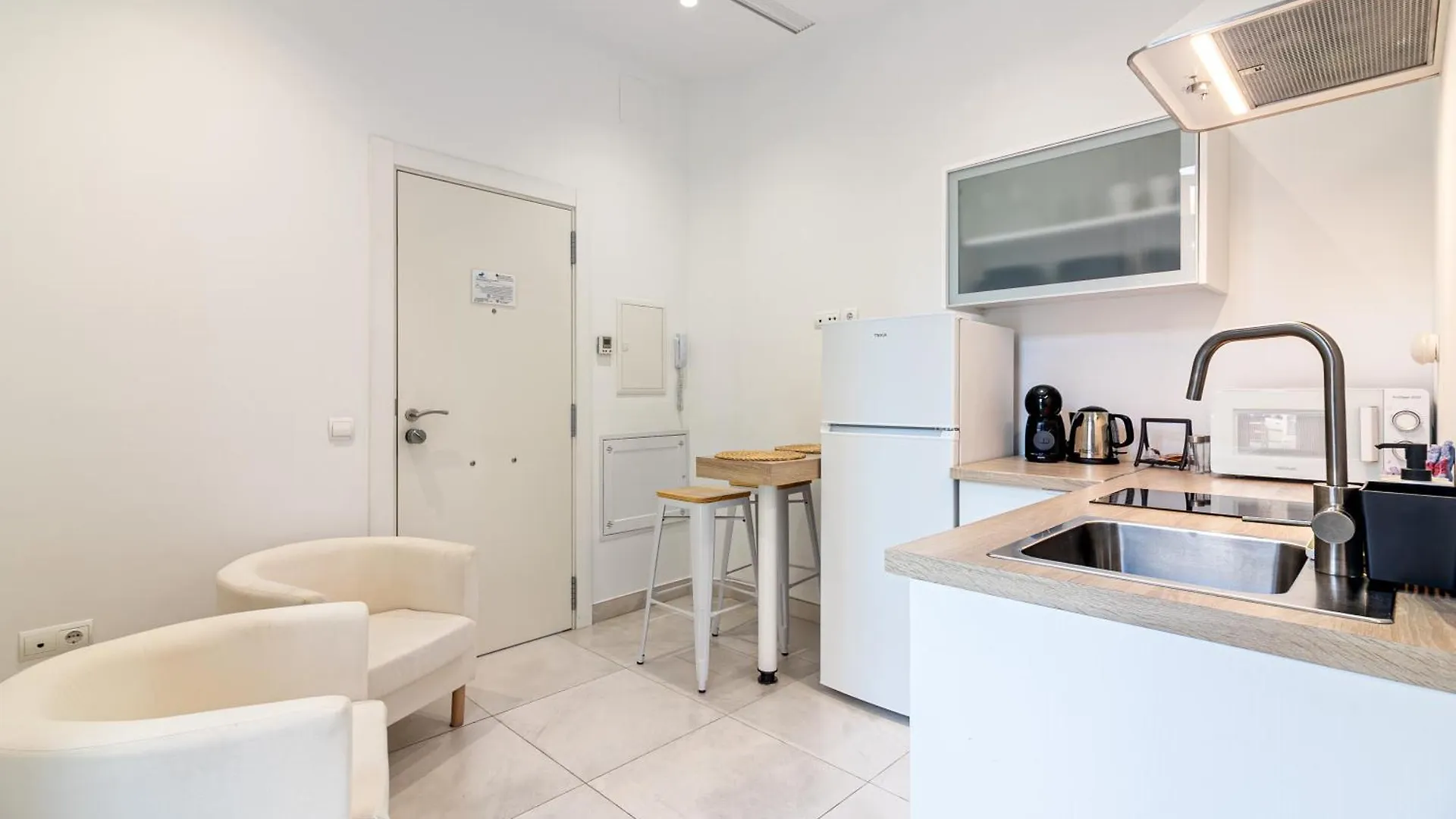 Malaga Center Flat Apart & Terrace By Koral Apartment 0*,  Spain