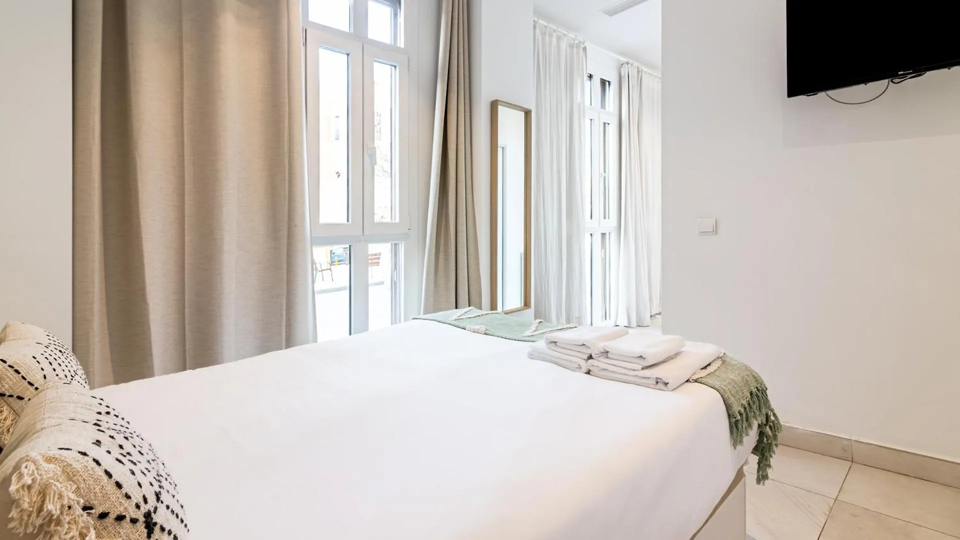 Malaga Center Flat Apart & Terrace By Koral Apartment